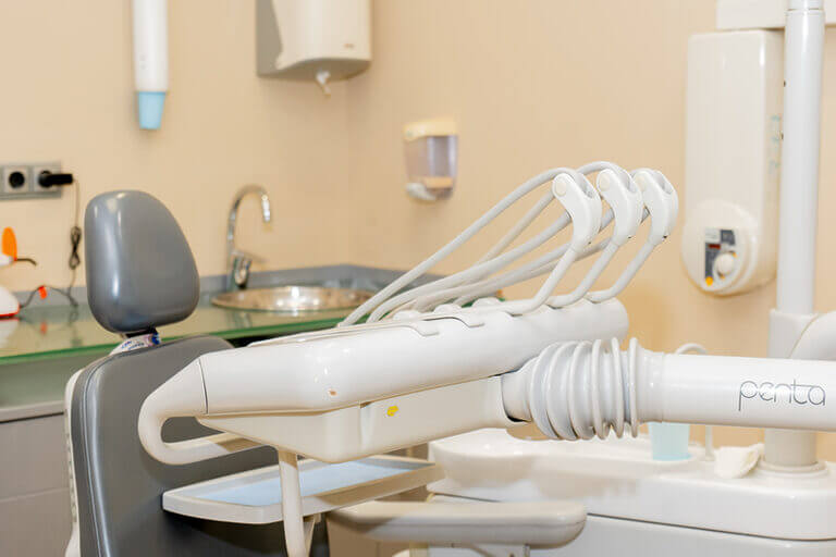 Despachos Medicos - Box 5 - COI Clinica Dental Granollers