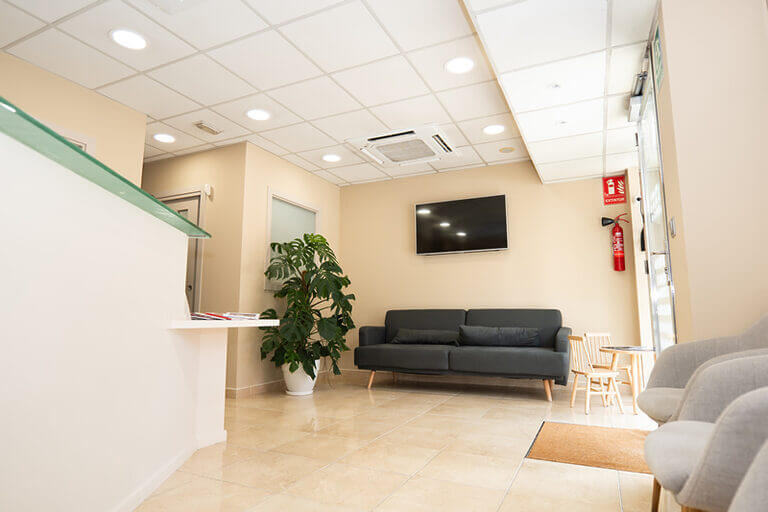 Despachos Medicos - Recepcion 5 - COI Clinica Dental Granollers