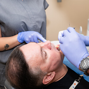 Implantologia Dental en Granollers - COI Clinica Dental Granollers
