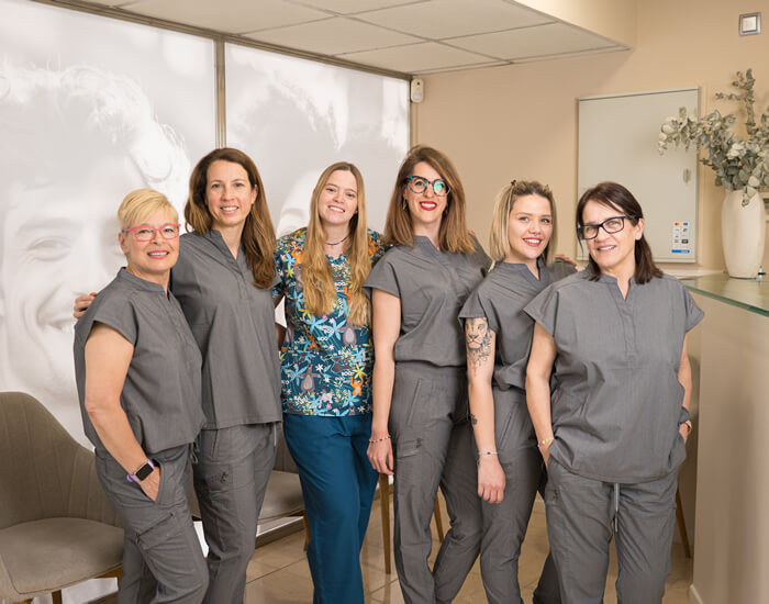 Somos tu Clinica Dental en Granollers - Equipo 2
