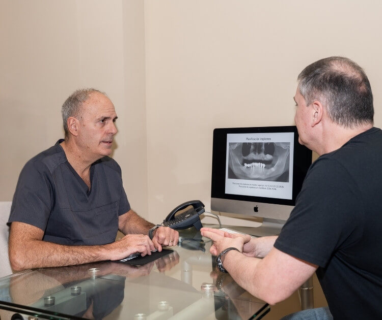Puentes y prótesis dentales en Granollers