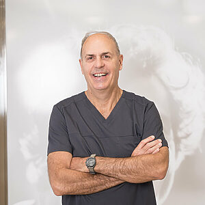 Dr. Pablo Rial Serodio - COI Clinica Dental Granollers
